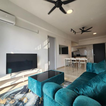 Praicon Executive Suite Бътъруърт Екстериор снимка